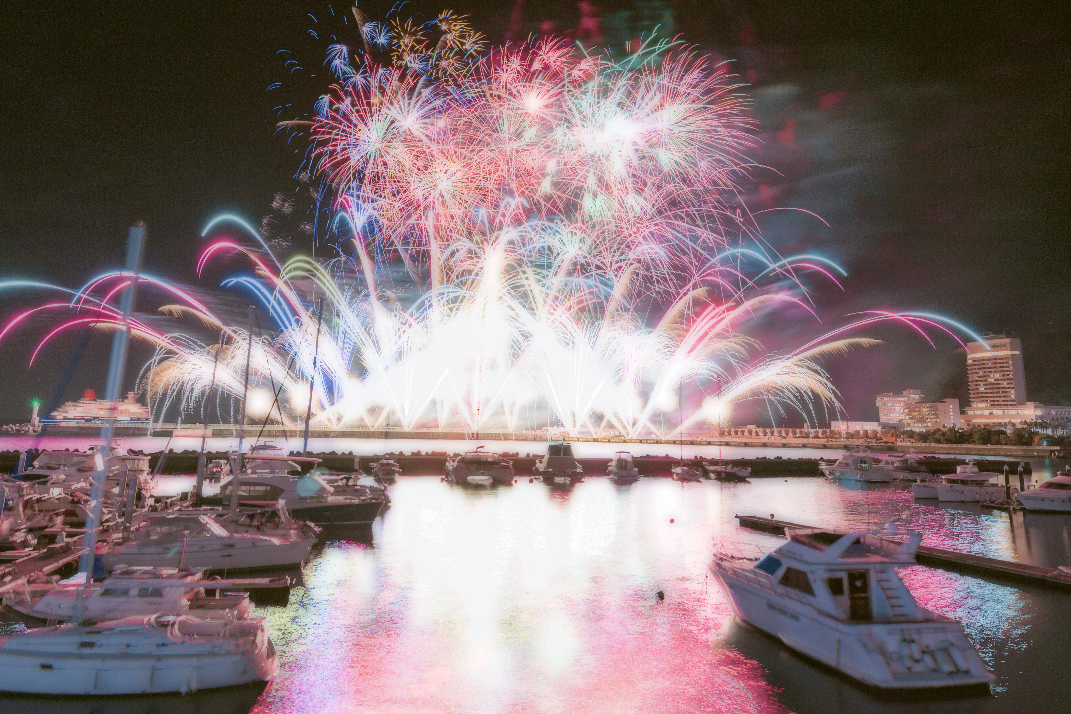 熱海海上花火大会の楽しみ方！ | 特集 | 【公式】熱海市の観光サイト