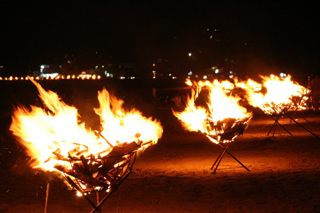 多賀百八体流灯祭